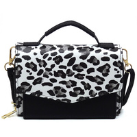 AD088 BLACK/SNOW LEOPARD