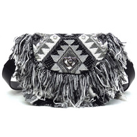 CY016 BLACK