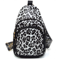 AD768 BLACK/SNOW LEOPARD