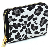AD017 SNOW LEOPARD