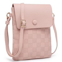 BC3831 PINK