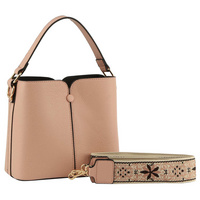 GL0066 BLUSH