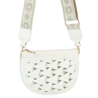 GLE0126 WHITE