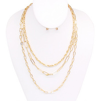 NB810038GDGD GOLD